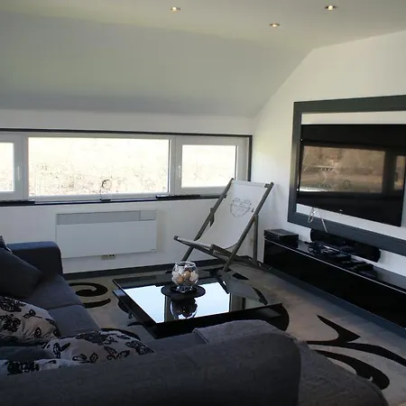Duplex 4 Personnes Jacuzzi *