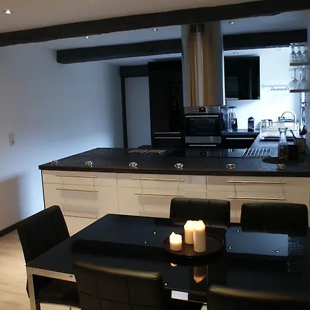 Apartment Duplex 4 Personnes Jacuzzi *