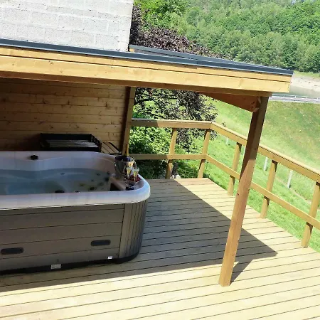 Duplex 4 Personnes Jacuzzi * Stavelot